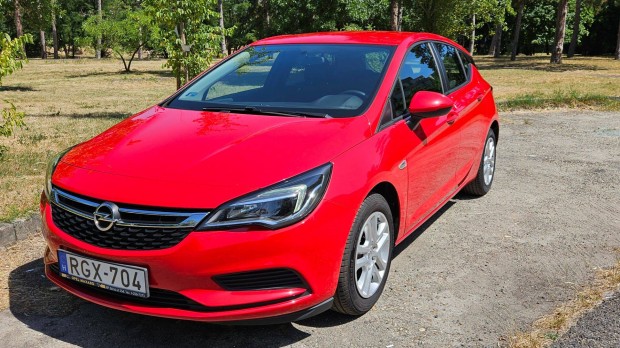 Opel Astra K 1.4 100LE (64027km)