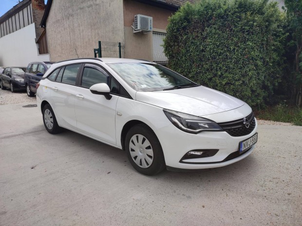 Opel Astra K 1.4 Enjoy Magyarorszgi benzn