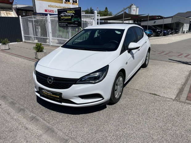 Opel Astra K 1.4 Enjoy Megkmlt! Vgig Sz.kny...