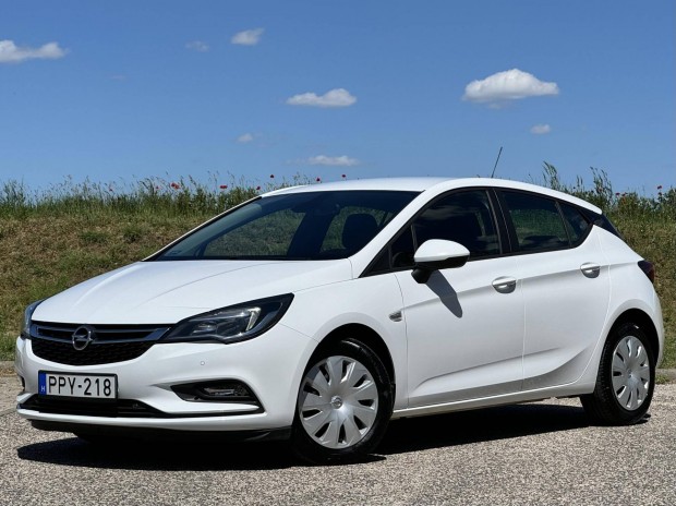 Opel Astra K 1.4 T Enjoy 1 v Garancia/Magyar/1...
