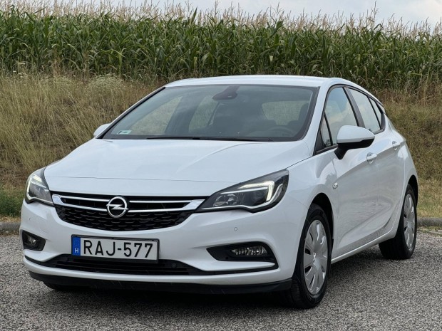 Opel Astra K 1.4 T Enjoy 1 v Garancia..1.Tulaj...