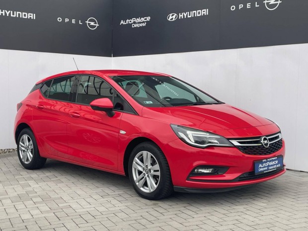 Opel Astra K 1.4 T Enjoy 48e km / 1 v garancia