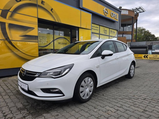 Opel Astra K 1.4 T Enjoy Vezetett Szervizknyv!