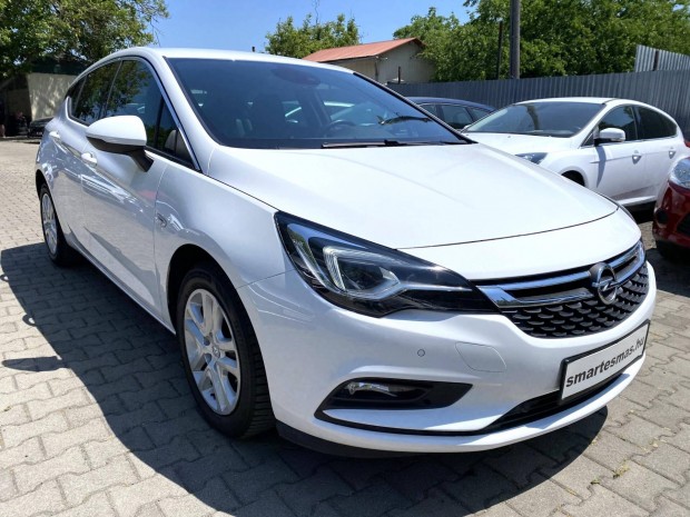 Opel Astra K 1.4 T Excite Sport 150Le Full LED....