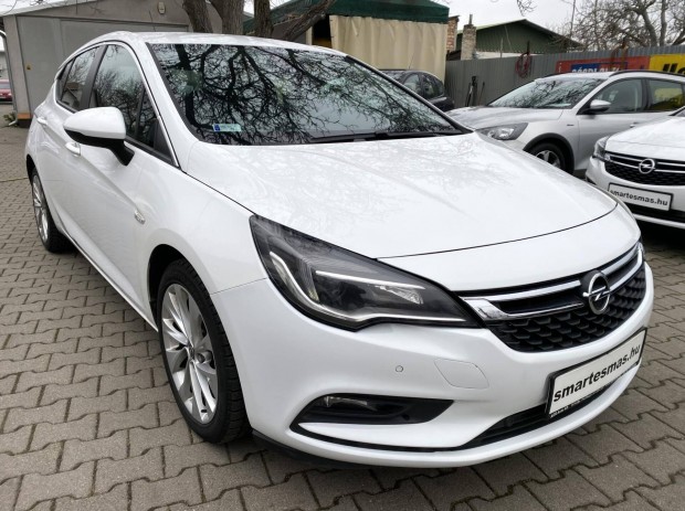 Opel Astra K 1.4 T Innovation �l�s-Korm�nyf�t�s...