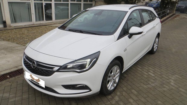 Opel Astra K 1.6CDTi110 Touring Parkradar-Navig...