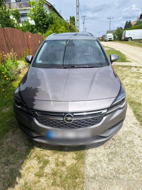 Opel Astra K