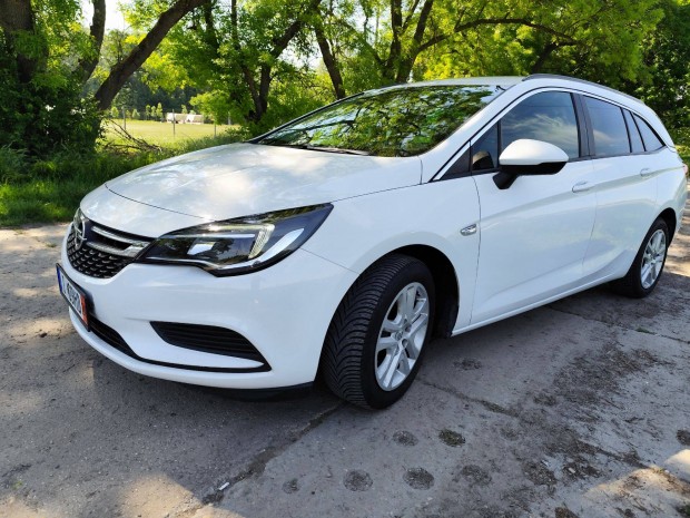 Opel Astra K