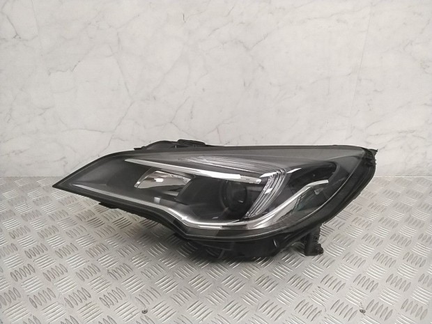 Opel Astra K Bal első lámpa, fényszóró 39111143