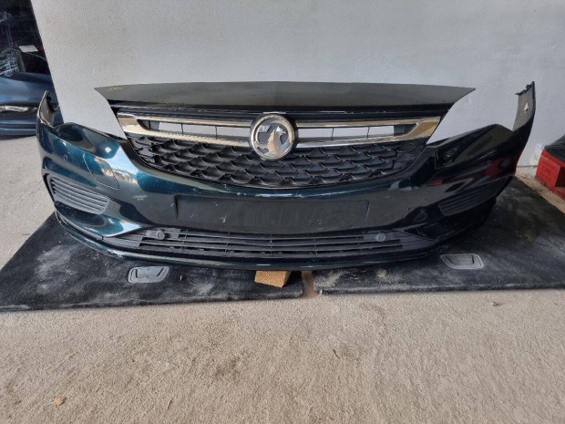 Opel Astra K Első Lökhárító Z30v zöld 4 Radaros