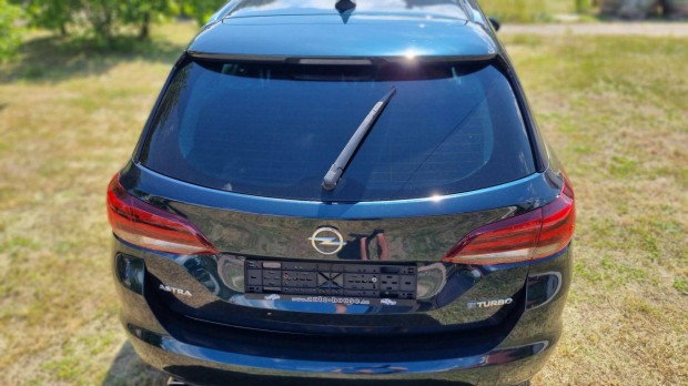 Opel Astra K Kombi Hátsó Led Lámpa