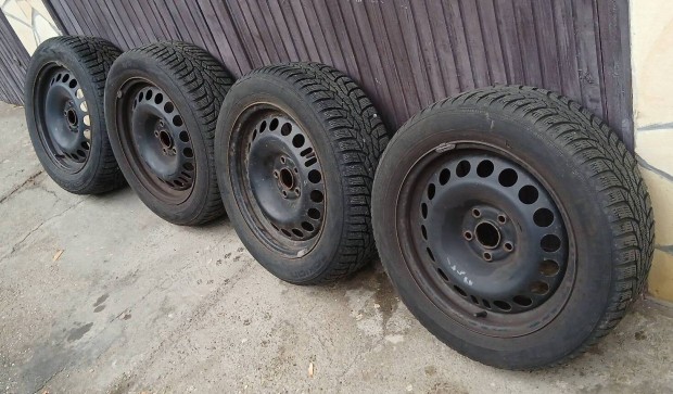 Opel Astra K Nokian WR D4 205/55 R16 tligumi szett aclfelnin
