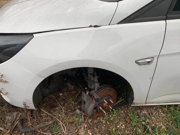 Opel Astra K Srvd Bal els