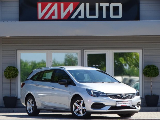 Opel Astra K Sports Tourer 1.2 T2020 77eKM-1.TU...