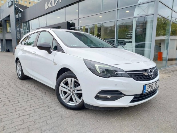 Opel Astra K Sports Tourer 1.2 T Business Editi...