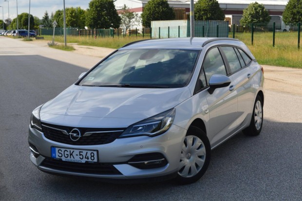 Opel Astra K Sports Tourer 1.2 T Business Editi...