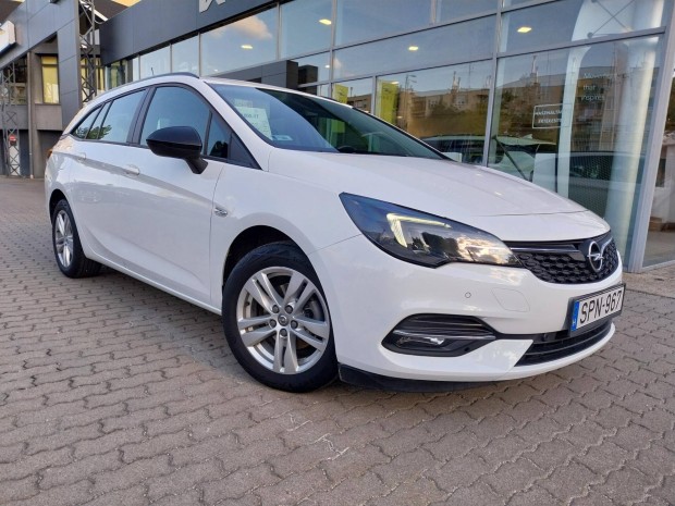 Opel Astra K Sports Tourer 1.2 T Business Editi...