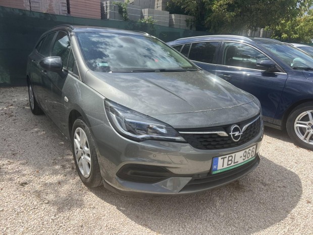 Opel Astra K Sports Tourer 1.2 T Business Editi...