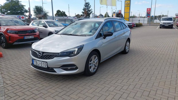 Opel Astra K Sports Tourer 1.2 T Business Editi...