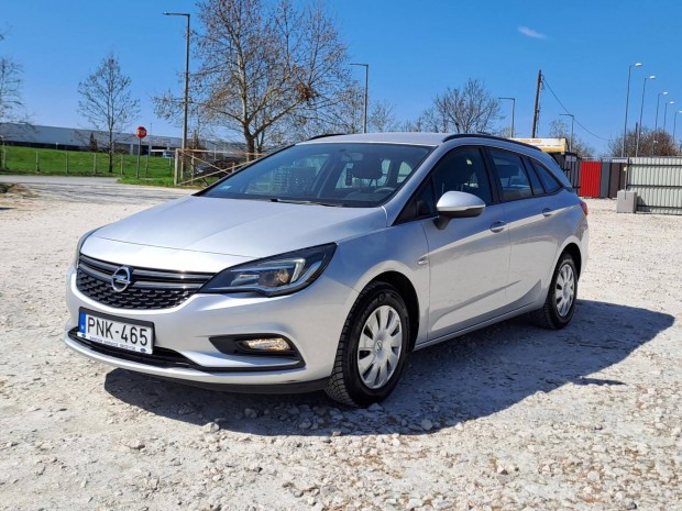 Opel Astra K Sports Tourer 1.4 Selection Magyar...