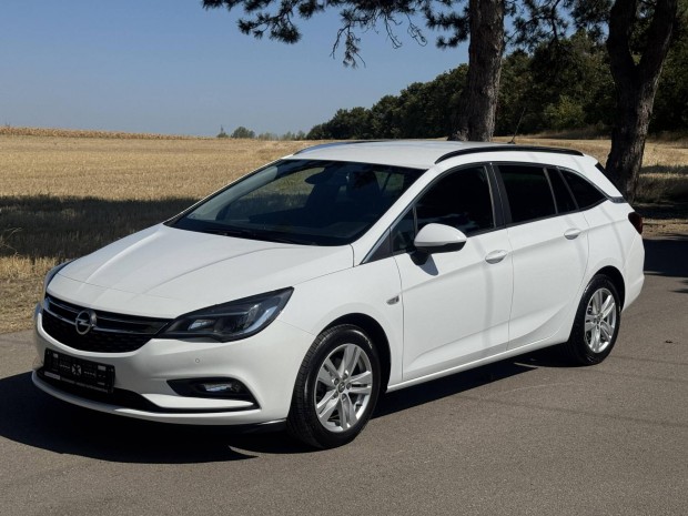 Opel Astra K Sports Tourer 1.4 T Dynamic Magyar...