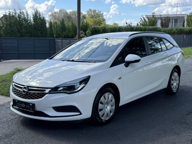 Opel Astra K Sports Tourer 1.4 T Dynamic Magyar...
