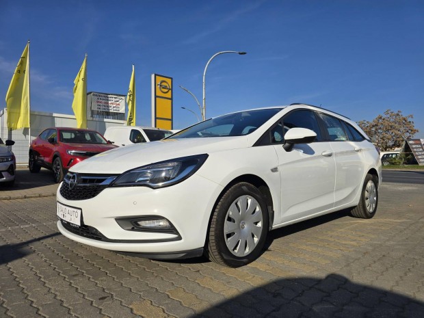 Opel Astra K Sports Tourer 1.4 T Enjoy Vezetett...