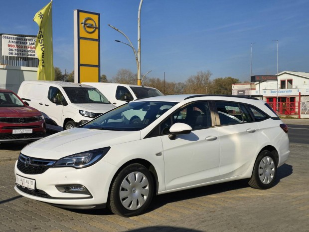 Opel Astra K Sports Tourer 1.4 T Enjoy Vezetett...