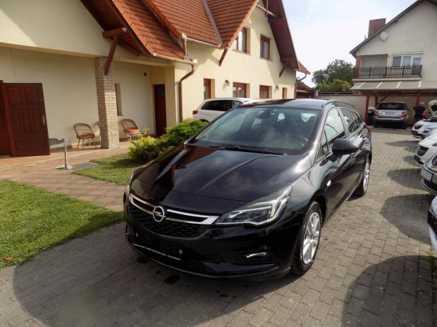 Opel Astra K Sports Tourer 1.6 CDTI Enjoy