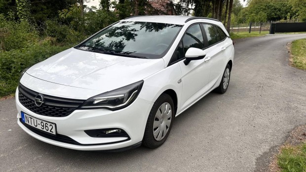 Opel Astra K Sports Tourer 1.6 CDTI Selection T...