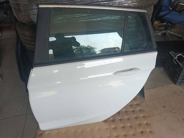 Opel Astra K Sports Tourer Kombi Bal h�ts� Ajt� Feh�r 9112