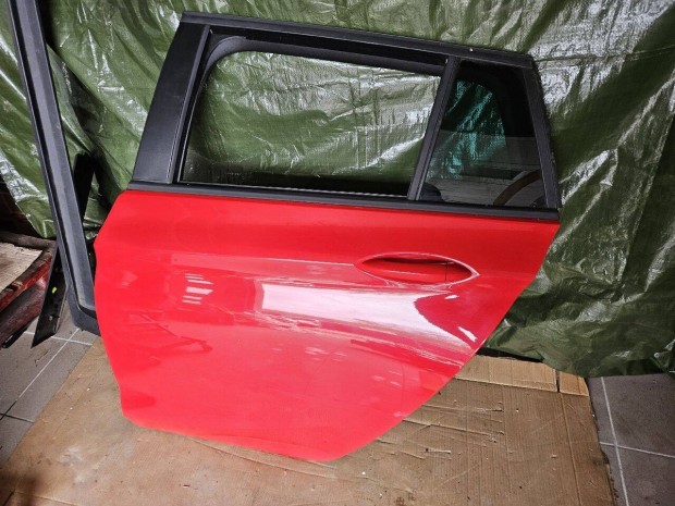 Opel Astra K Sports Tourer Kombi Bal h�ts� Ajt� piros 7347