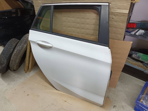 Opel Astra K Sports Tourer Kombi Jobb h�ts� Ajt� Feh�r 5789