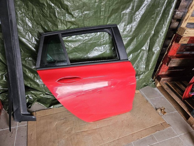 Opel Astra K Sports Tourer Kombi Jobb h�ts� Ajt� Piros 7350