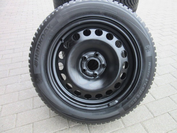 Opel Astra K aclfelni 205/55 R16 Hankook tligumival elad