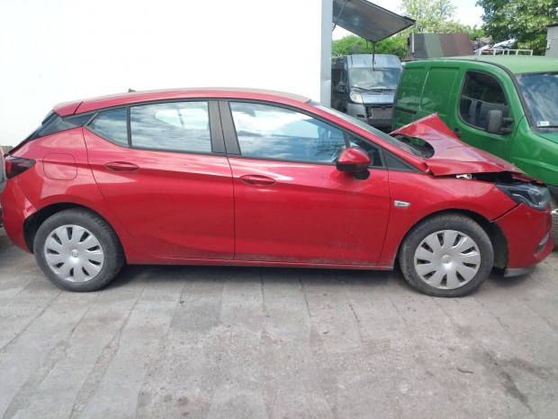 Opel Astra K bontás, ajtó, ajtózár, ablakemelő, kilincs