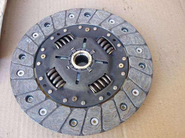 Opel Astra Kadett Vectra kuplung trcsa kuplungtrcsa j gyri