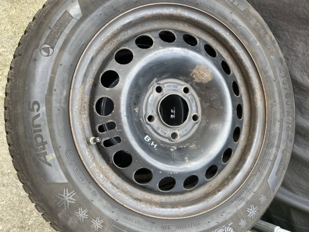 Opel Astra Zafira lemezfelni, Tpms, 215/60 R16 Michelin téli gumi