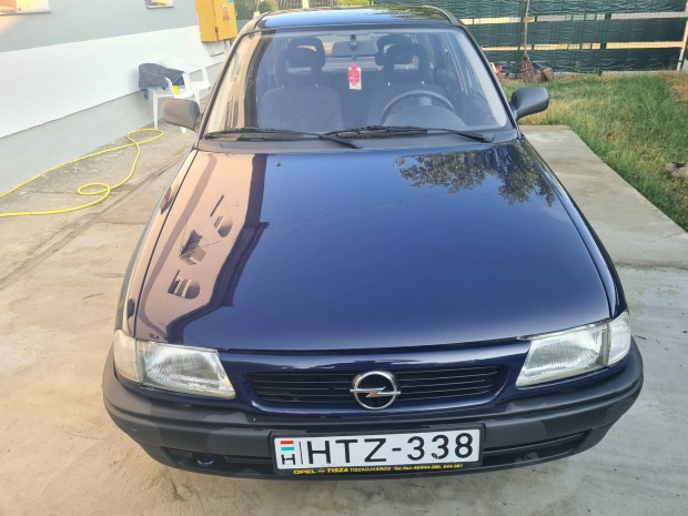 Opel Astra ,F, 56ekm futott elad.