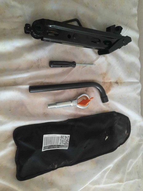 Opel Astra , Corsa , Meriva emel� szett , k�szlet