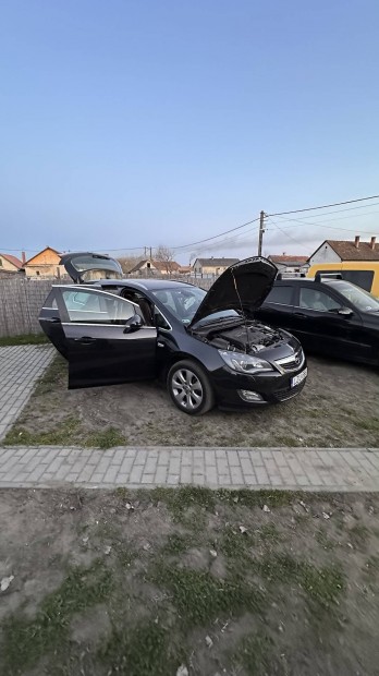 Opel Astra sport Tourer (full extra)