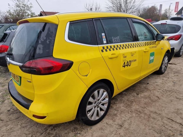 Opel C Zafira Tourer A20DTH Kiprblhat Motor s Autmata Vlt Elad