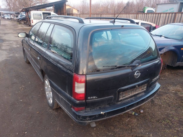 Opel C vectra Kombi karosszria elemei