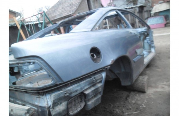 Opel Calibra jobb hts srvd negyed kszb tetkeret /komplett