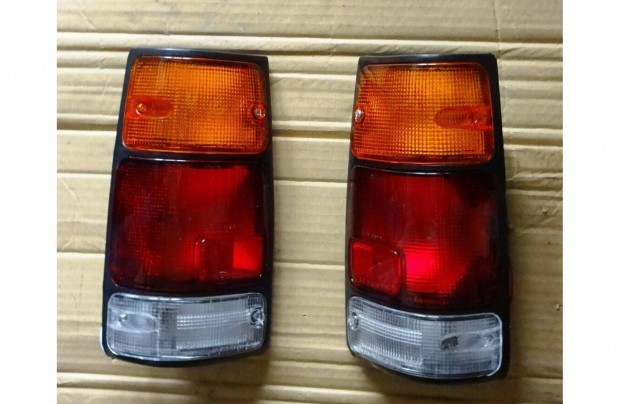 Opel Campo 1989-1996 alkatrészek, új komplett hátsó lámpa