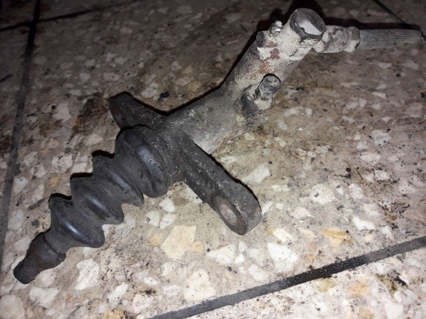 Opel Campo Als� Kuplung Munkahenger