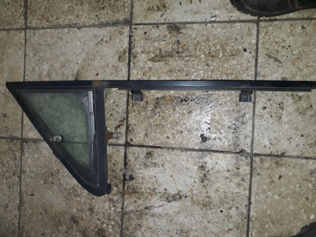 Opel Campo Bal Els� Pillang�ablak