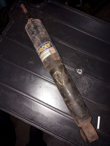 Opel Campo Els� Leng�scsillap�t�