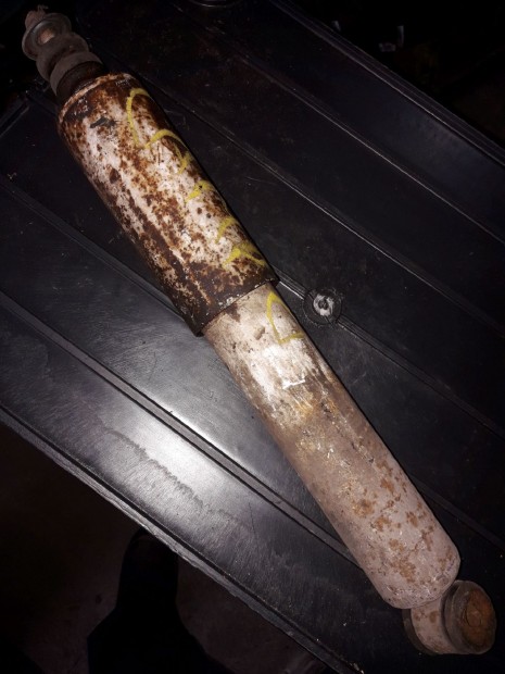 Opel Campo Els� Leng�scsillap�t�