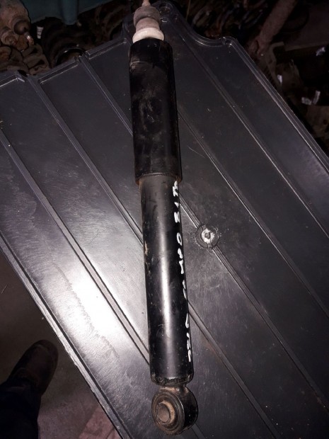 Opel Campo Els� Leng�scsillap�t�